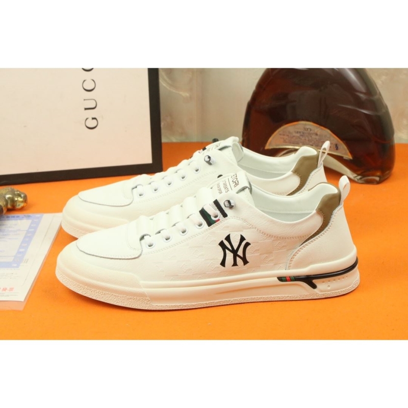 G*u*i casual shoes